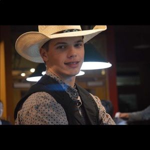 Meet your Posher, Daniel